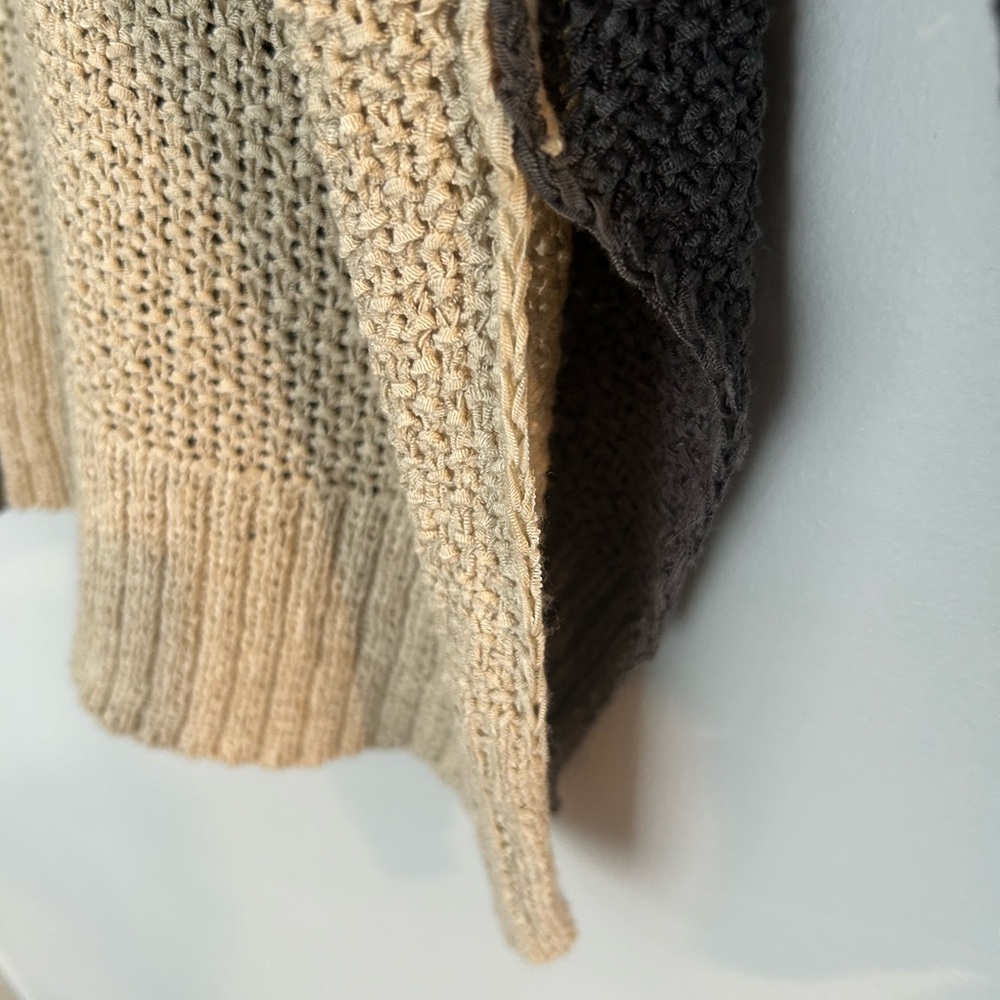 Easel Neutral Block Knit Sweater - Picture 4 of 6